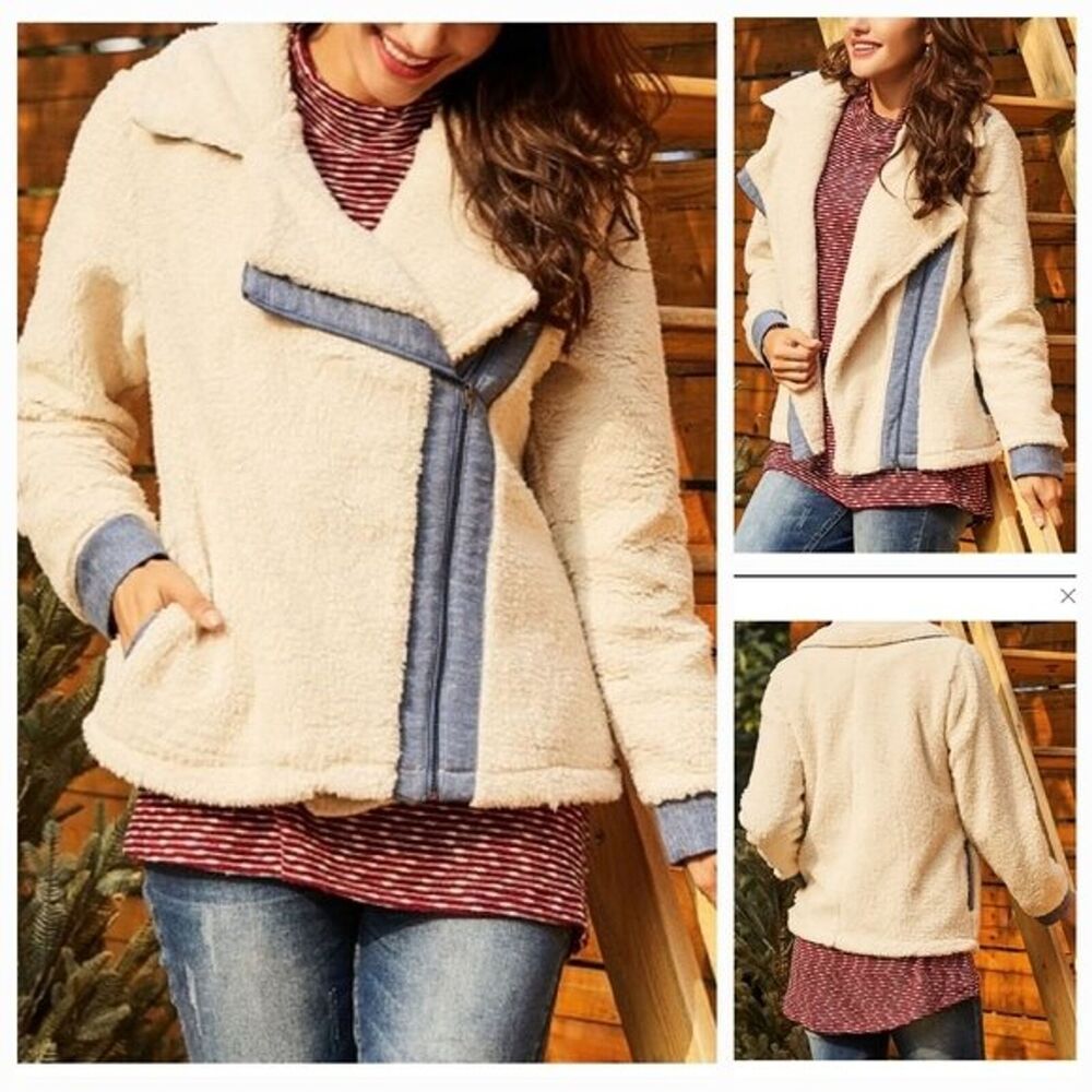 Suzanne Betro Boutique Women's LARGE Cream Lapel Blue Trim Faux Sherpa Jacket